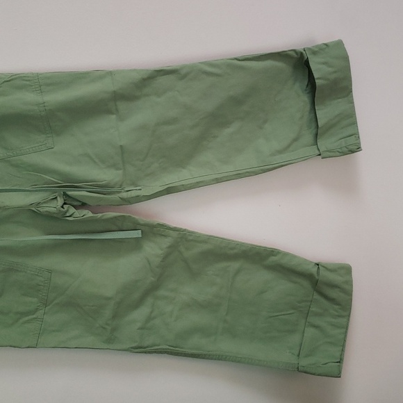 Mossimo green cropped cargo pants, 100% cotton, drawstring, women's size small - Picture 3 of 6